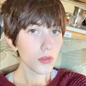 Meet your Posher, Aurora